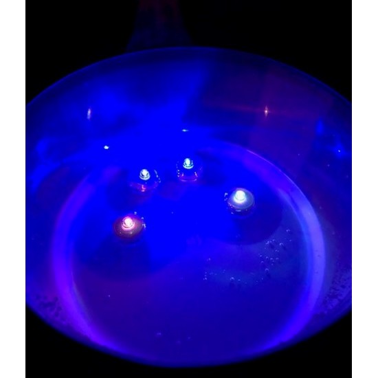 Úszó és vízálló LED gyertya