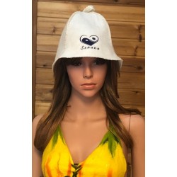 Fehér filc szaunasapka Szauna felirattal, jin-jang szívecskével