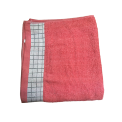 Frottír rózsaszín törölköző szürke mintával