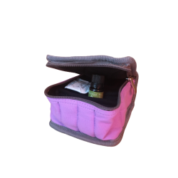 16 db-os illóolajtartó táska lila színben