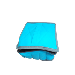 30 db-os illóolaj tartó táska kék színben, vastag textil anyagból